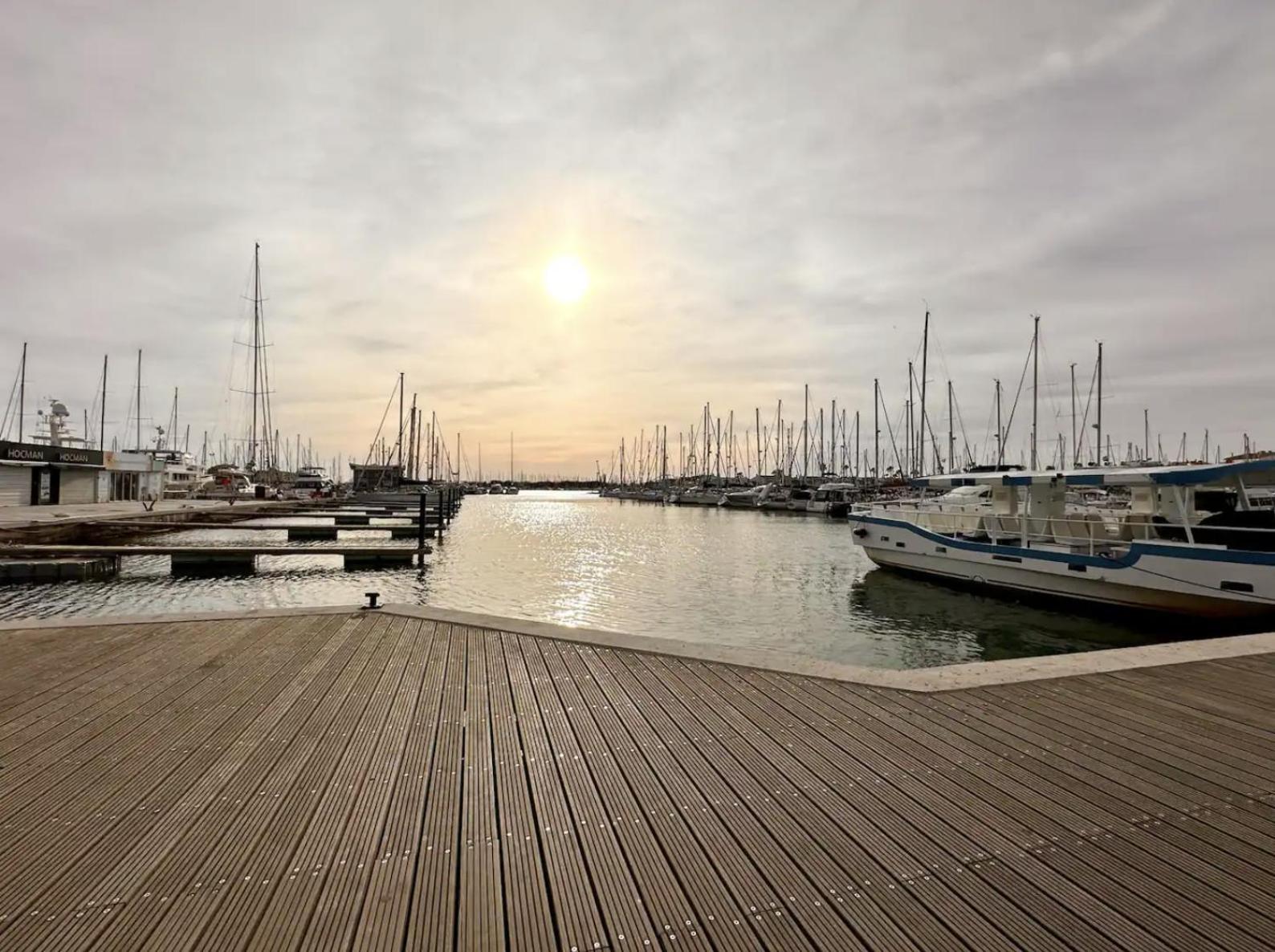 Superbe Appartement Renove Avec Cinema - Cap D'Agde Dış mekan fotoğraf